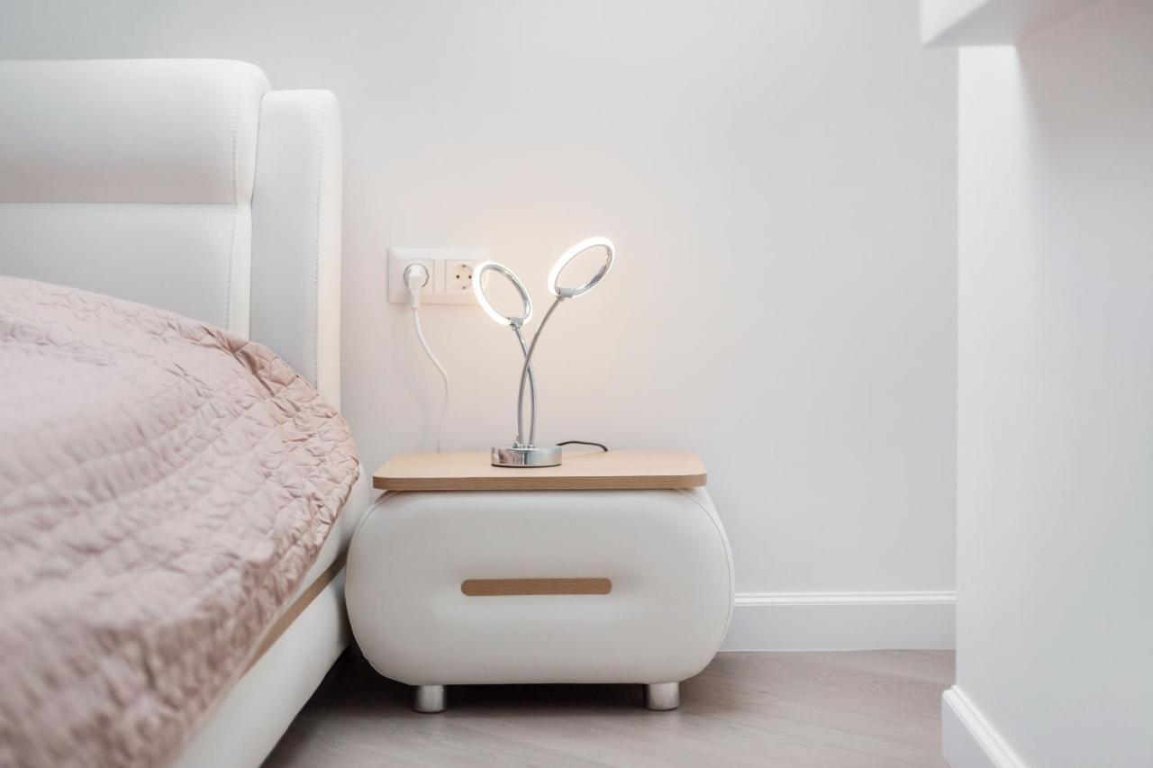Luxurious Kaunas Basilica Apartment In Old Town By Urban Rent 외부 사진