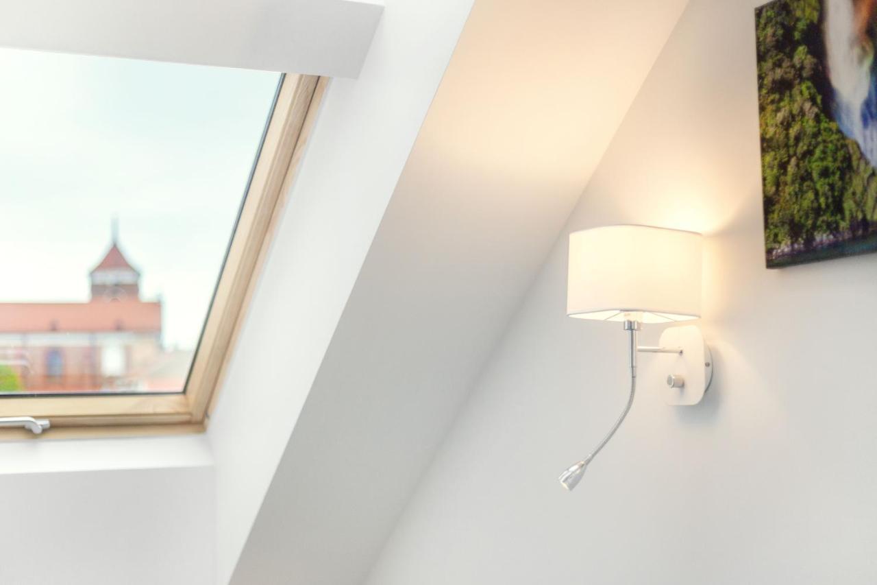 Luxurious Kaunas Basilica Apartment In Old Town By Urban Rent 외부 사진